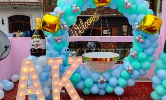 Shakti Flower and balloon